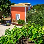 Βίλα Porto Gerakas *