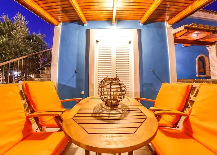 Porto Gerakas Villa *